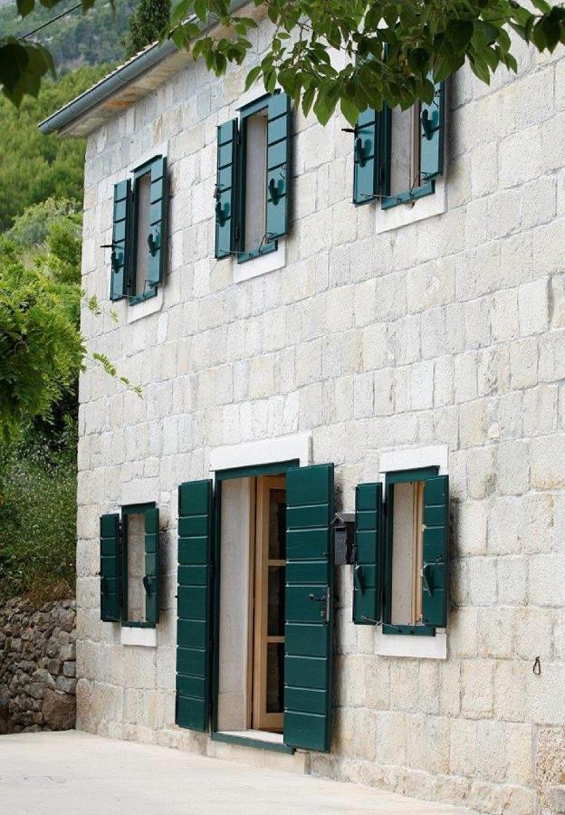 Family Friendly House With A Swimming Pool Medici, Omis - 16231 Villa Mimice Exterior photo